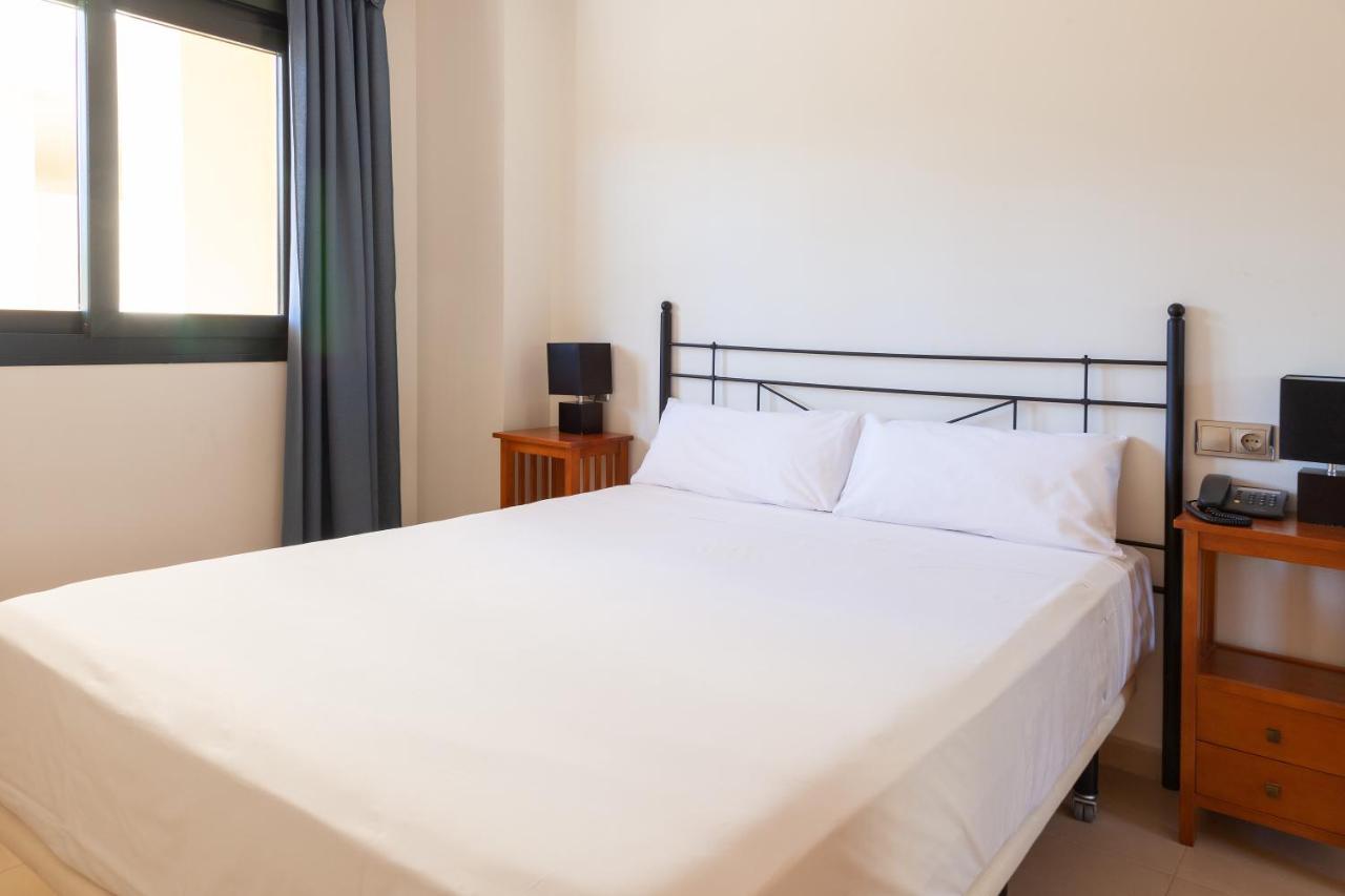 Apartamentos Playamarina Исла-Канела Экстерьер фото