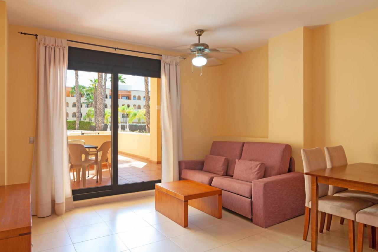 Apartamentos Playamarina Исла-Канела Экстерьер фото
